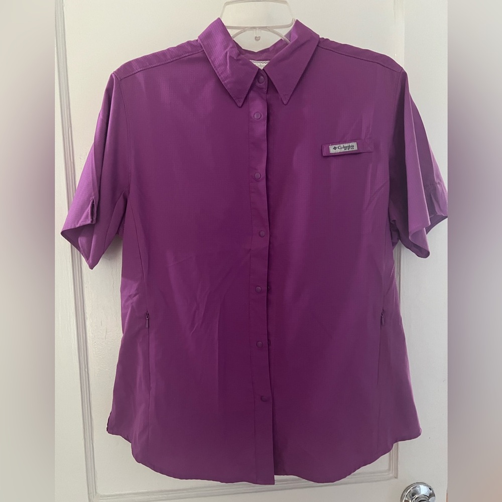 Columbia Women's Purple Short Sleeve Button-Front Shirt